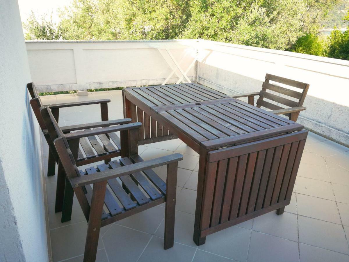 Kampor Family Friendly Apartments Island Rab المظهر الخارجي الصورة