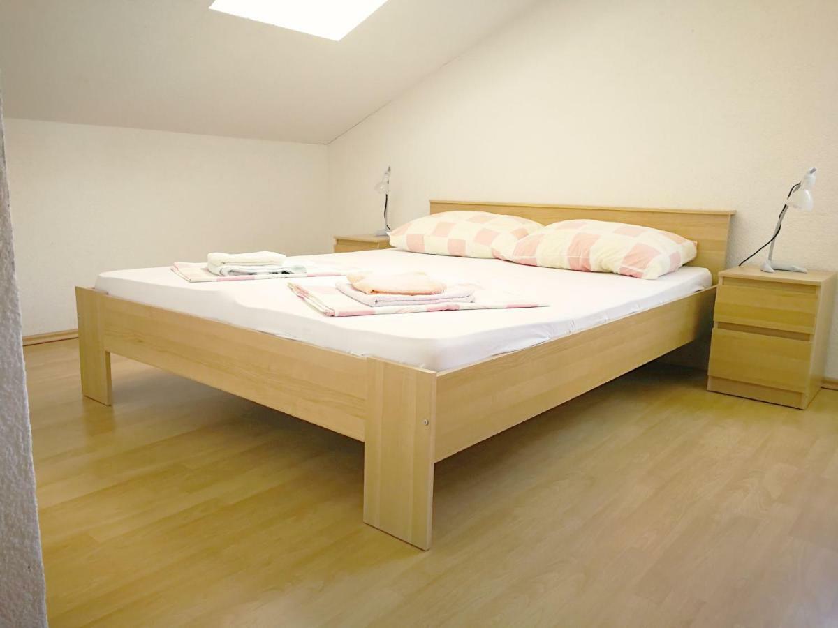 Kampor Family Friendly Apartments Island Rab المظهر الخارجي الصورة
